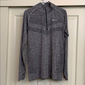Nike Running stretch gray long sleeve shirt